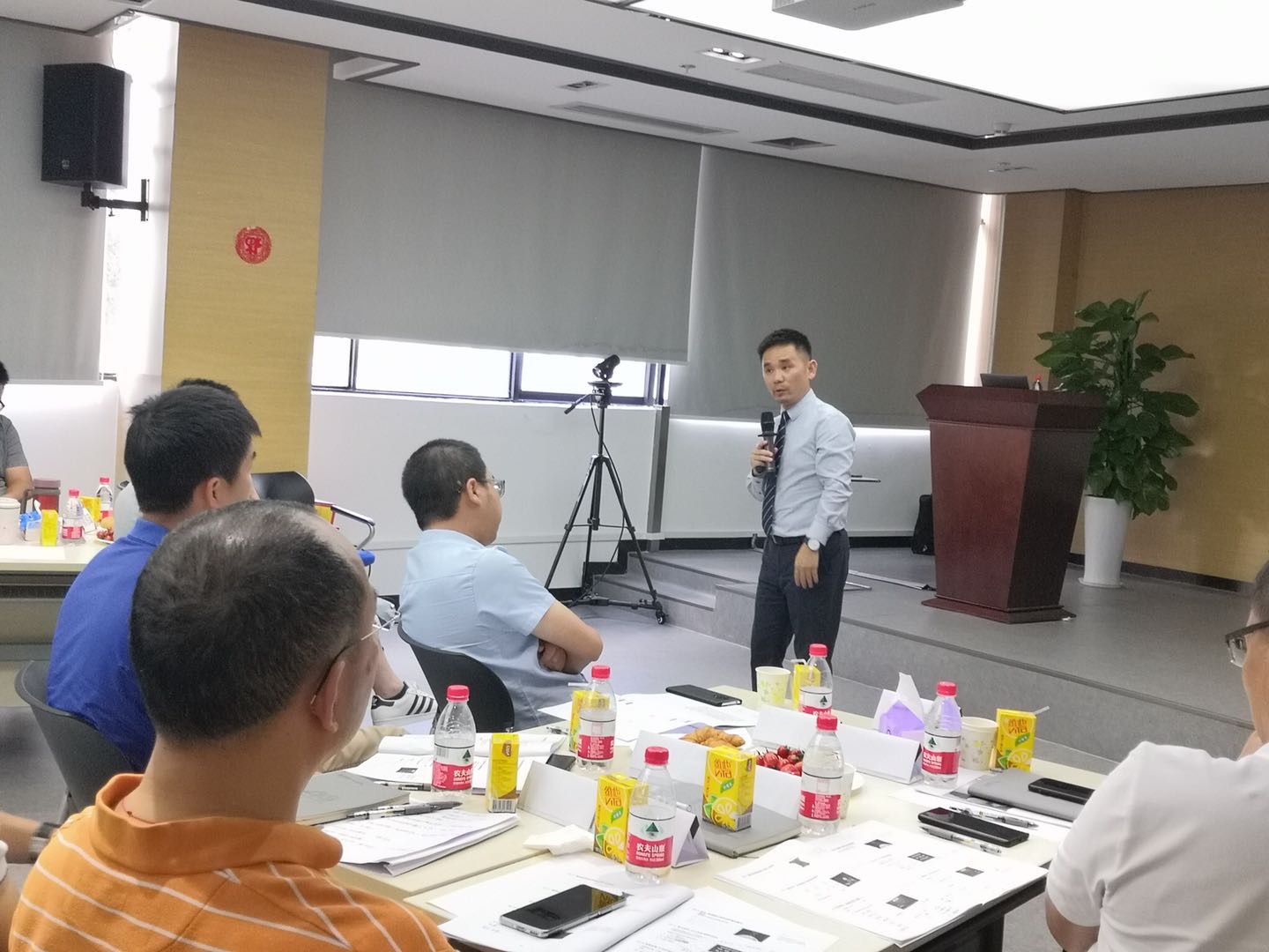 2021年5月15日占力冲老师珠海华景《精彩的商务演讲与工作汇报》圆满结束