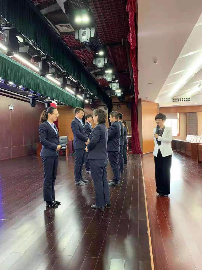10月18~20号，周云飞老师为石嘴山某农商行讲授《服务营销转型升级》课程圆满结束！