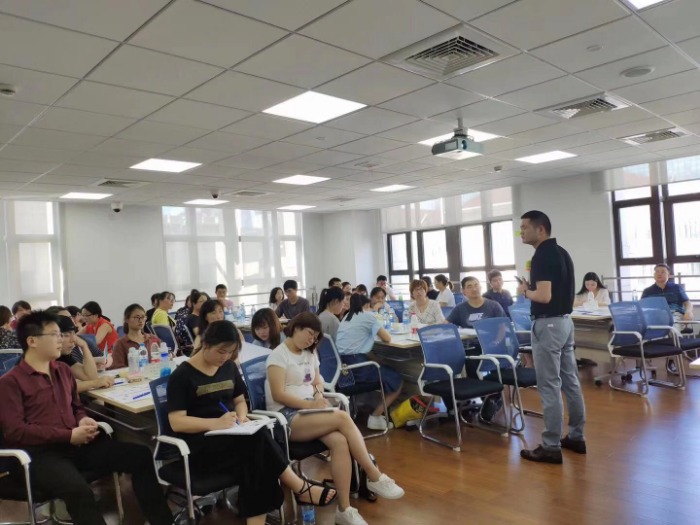 【徐毅老师】8月17号为福建k米（深圳分公司）讲授《狼性团队营销实战技能训练》圆满结束！