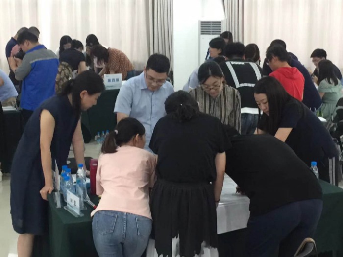 【人才盘点与人才体系建设】邓雨薇老师7月4日广州某药企讲授顺利结束，带来超级好的氛围
