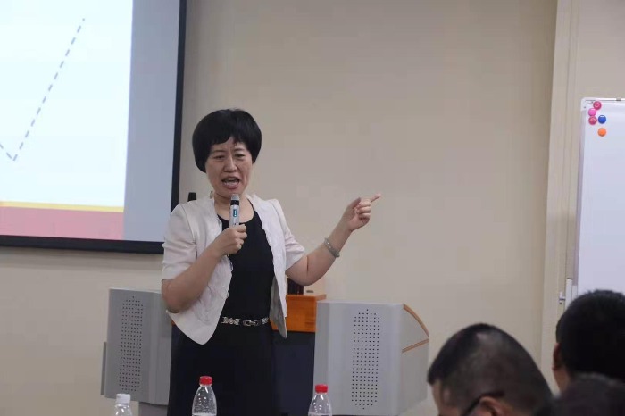 邓雨薇老师7月6-7日重庆《冠军企业的顶层设计》激情满满的课程圆满结束了