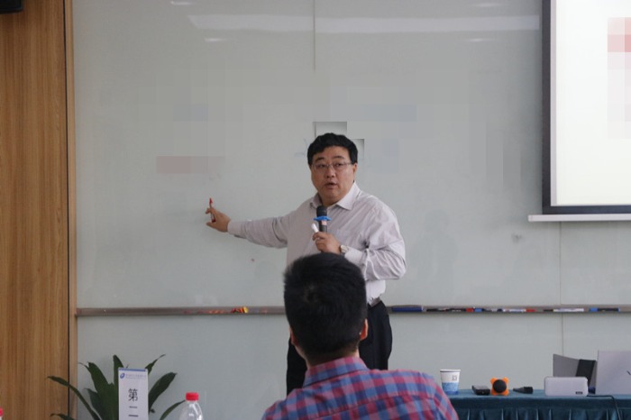10月24日阎金岱老师为杭州某公司管理层讲授《工作布置与授权管理》课程