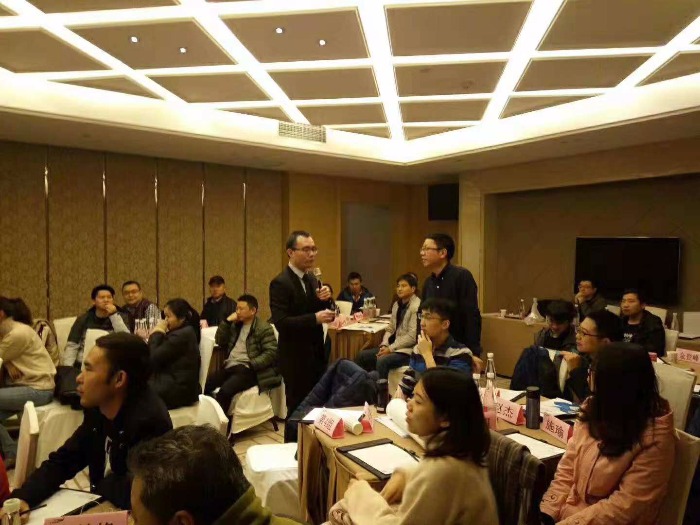 吴鹏德老师12月9日宁波某科技公司讲授《客户服务与投诉处理能力提升》