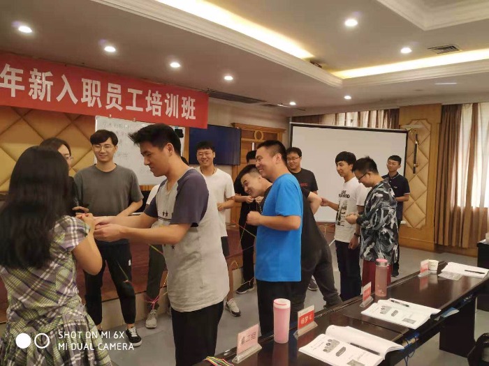 曾秋香老师-2019年7月7号在l洛阳为某电力讲授《华丽转身-从学生转为职业人的三项修炼》课程
