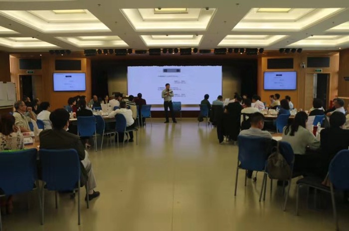 【张小明老师】10月11日在上海讲授《完美防范企业管理法律风险》