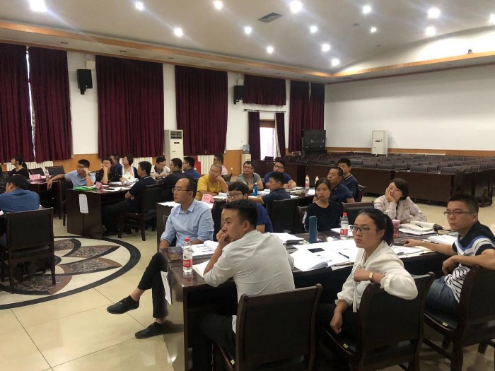 李骐老师9月17-18北京建筑六公司讲授《项目管理》课程