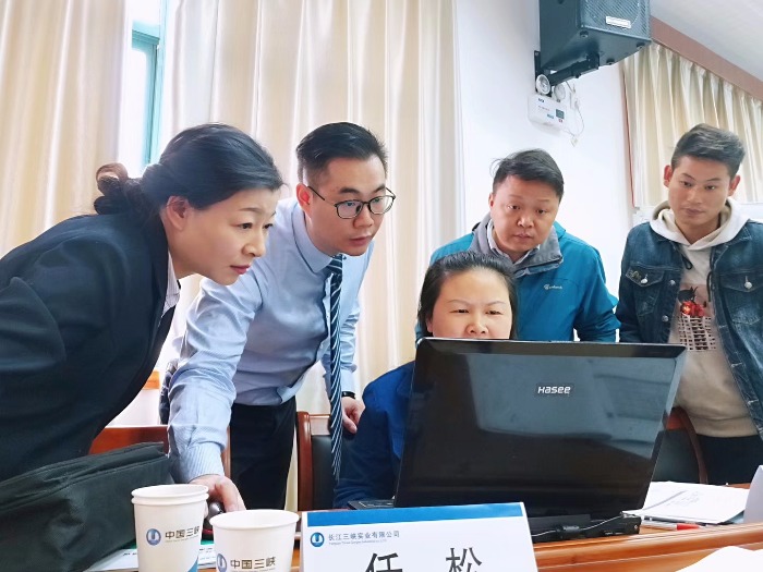 吴军老师11月12-13号为长江三峡实业讲授《内训师授课技巧提升》完美结束