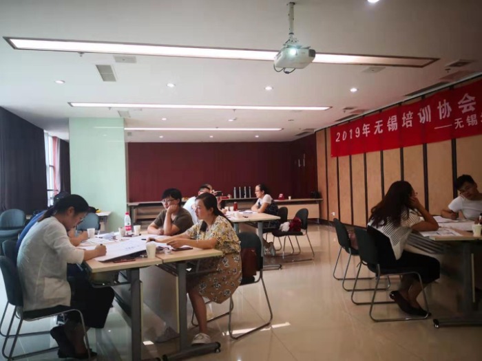 【周建华老师】近日受邀在无锡讲授《TQM全面质量管理》公开课圆满结束