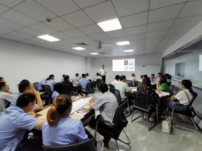 【周建华老师】8月28-29日为泰州某科技公司讲授《精益生产+辅导》课程圆满结束