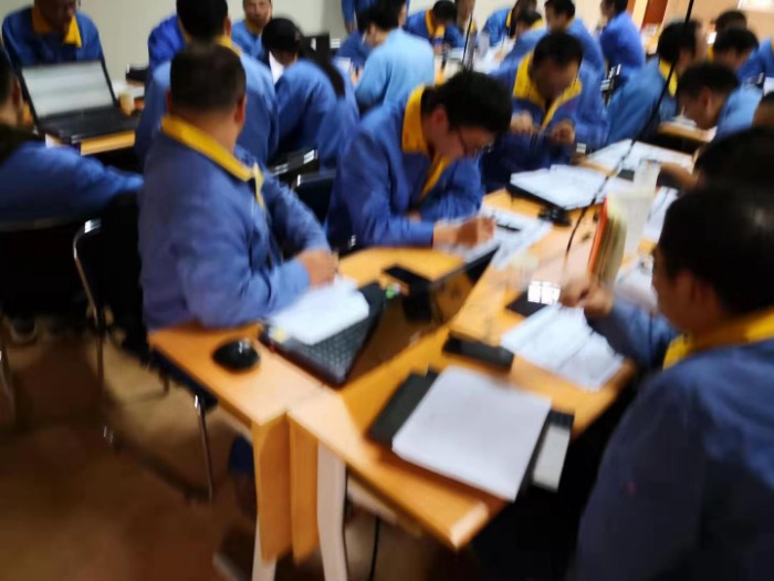 【周建华老师】11月7-9日为成都某铁路轴承公司讲授《6sigma》课程圆满结束
