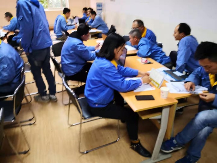 【周建华老师】11月7-9日为成都某铁路轴承公司讲授《6sigma》课程圆满结束