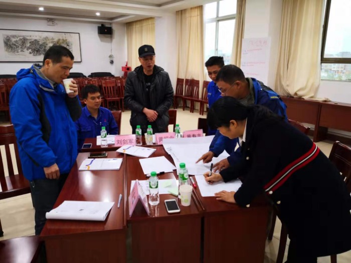 【周建华老师】11月30日受邀为南京某公司讲授《7s目视化与设备质量管理》课程圆满结束