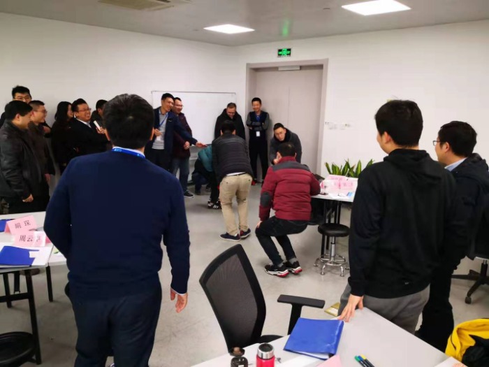 【周建华老师】1月4日受邀为某电子设备公司讲授《全面质量管理》课程圆满结束