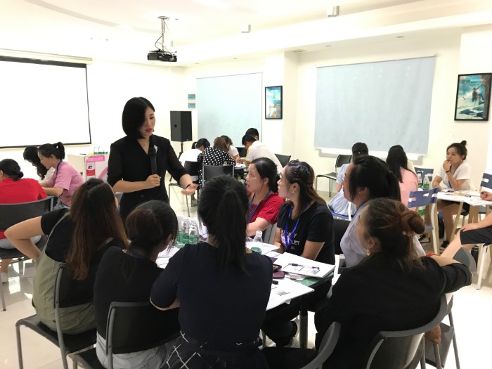 杨柳老师9月18号为深圳卓娅佳人服饰有限公司公司管理者讲授(门店管理能力提升)圆满结束