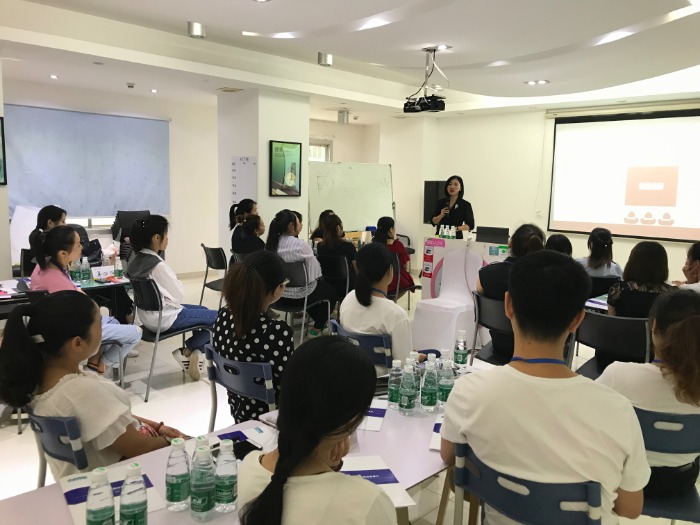 杨柳老师9月18号为深圳卓娅佳人服饰有限公司公司管理者讲授(门店管理能力提升)圆满结束