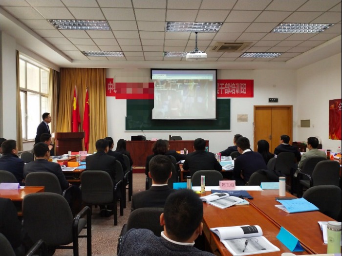 【3月20号王子墨老师】给北京某国企总部的高层管理人员讲述《企业经营决策与成本控制》