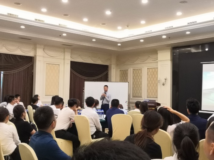 【田野老师】9.4日给长沙碧桂园地产讲授《沙漠掘金》课程圆满结束！