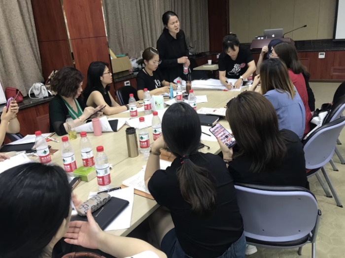 7月20日傅强老师给杭州某社交电商培训《社交零售商个人品牌塑造与营销策略》