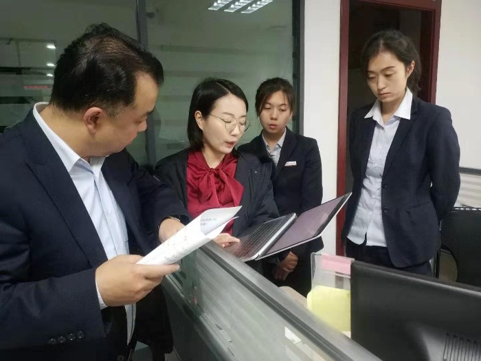 10月21—26日银行服务营销资深专家【郑超益老师】为甘肃银行某支行执行辅导《服务营销一体化》项目。