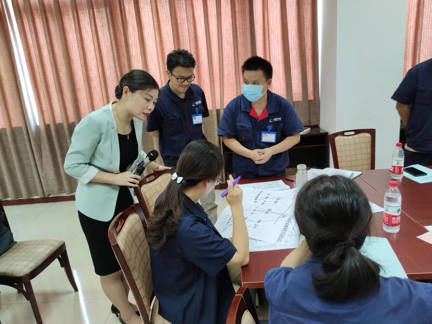 7月2-3日，黄俊敏老师来到重庆为重庆嘉陵特装公司学员讲授《课程开发与设计》课程