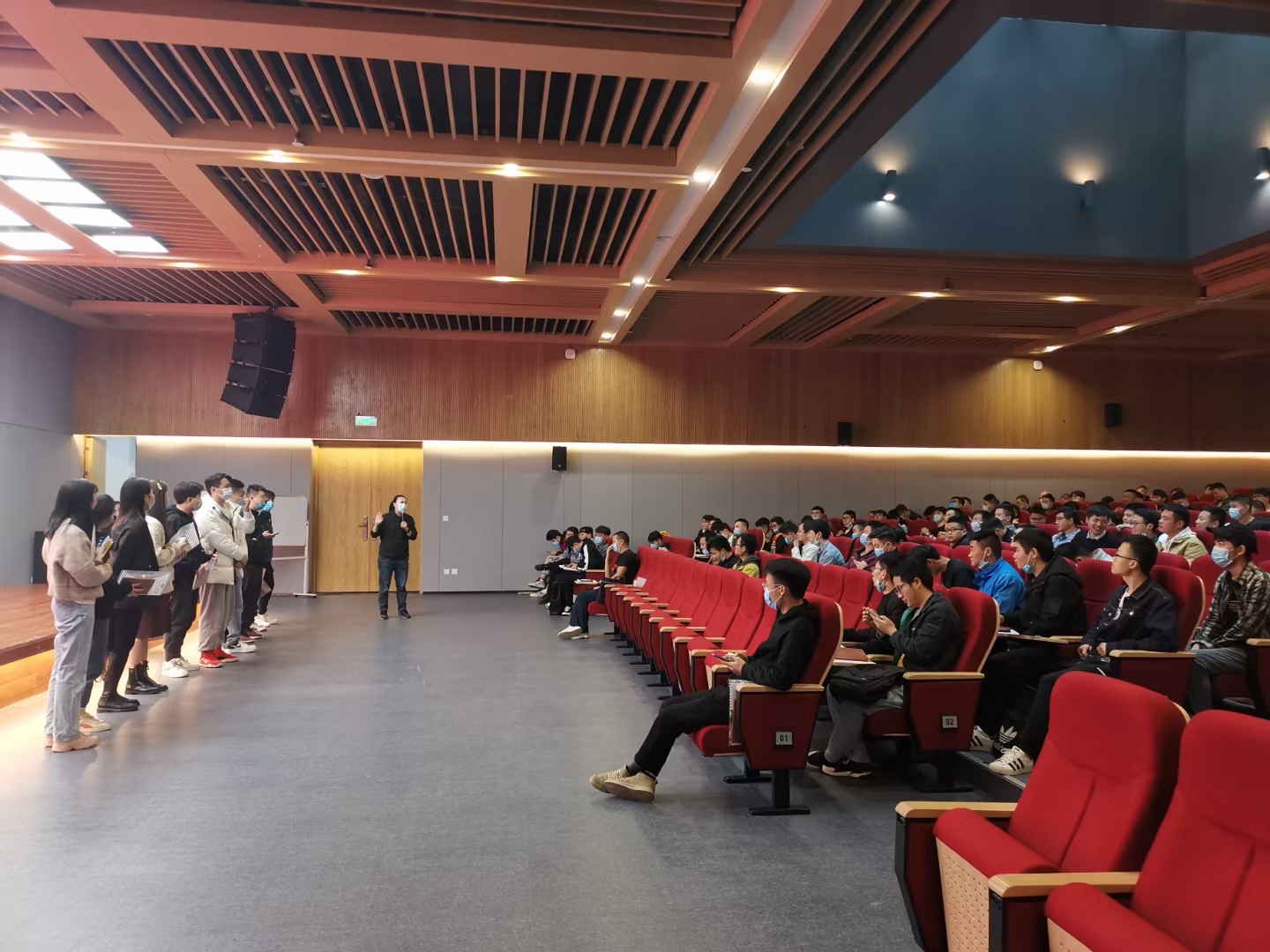 邹海龙老师2020年11月11-12日在遵义给茅台企业讲授《职业生涯规划》的课程圆满结束！