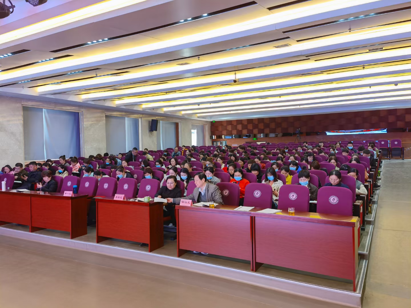 【职涯教练——邹海龙老师】4月9-10日受邀给妇幼保健院讲授《员工自我发展与管理》圆满结束！！！