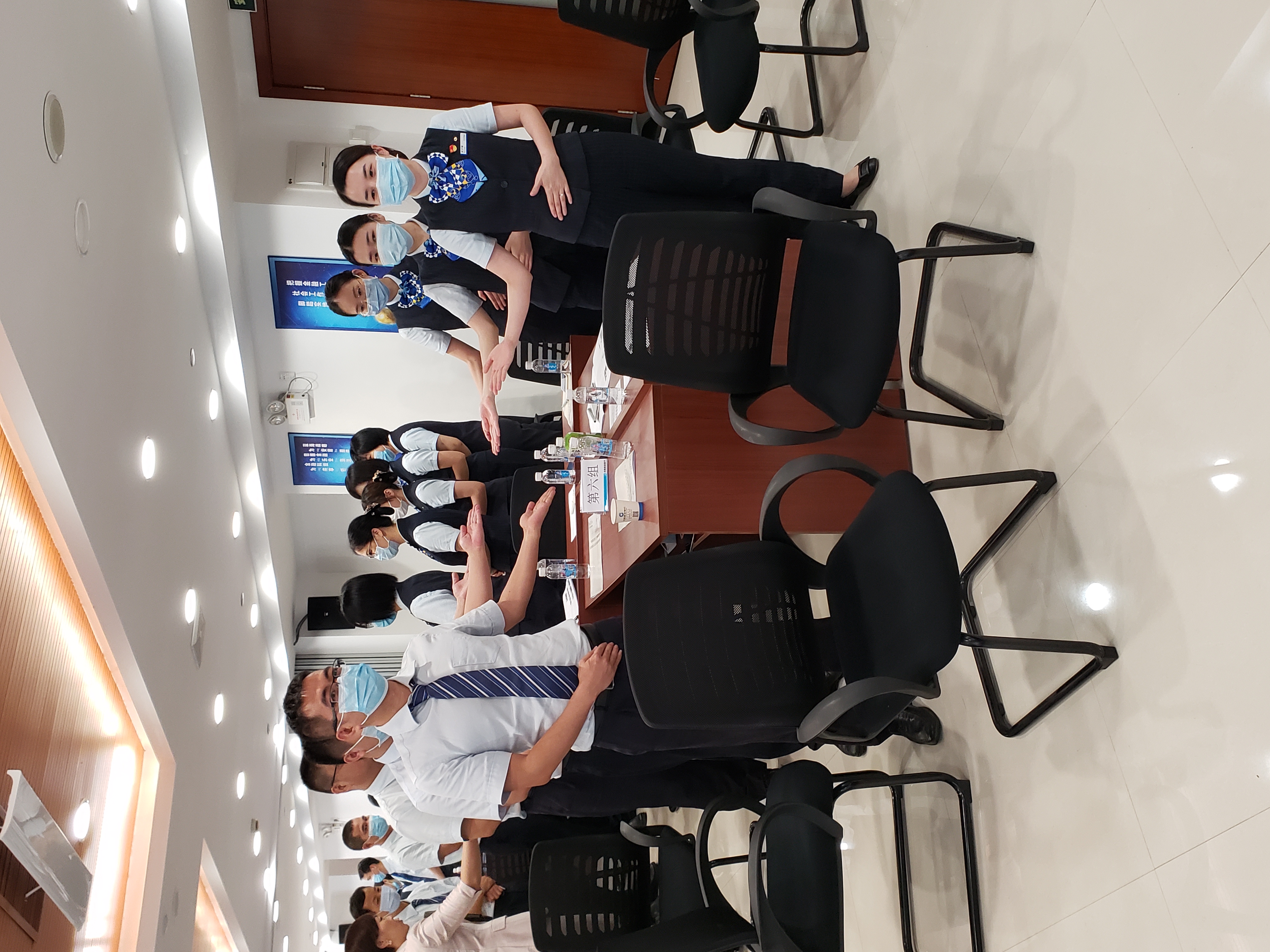 【倪莉老师】8月16日为中国建行广州某支行全体员工分享《服务礼仪规范与投诉处理技巧》课程圆满结束！