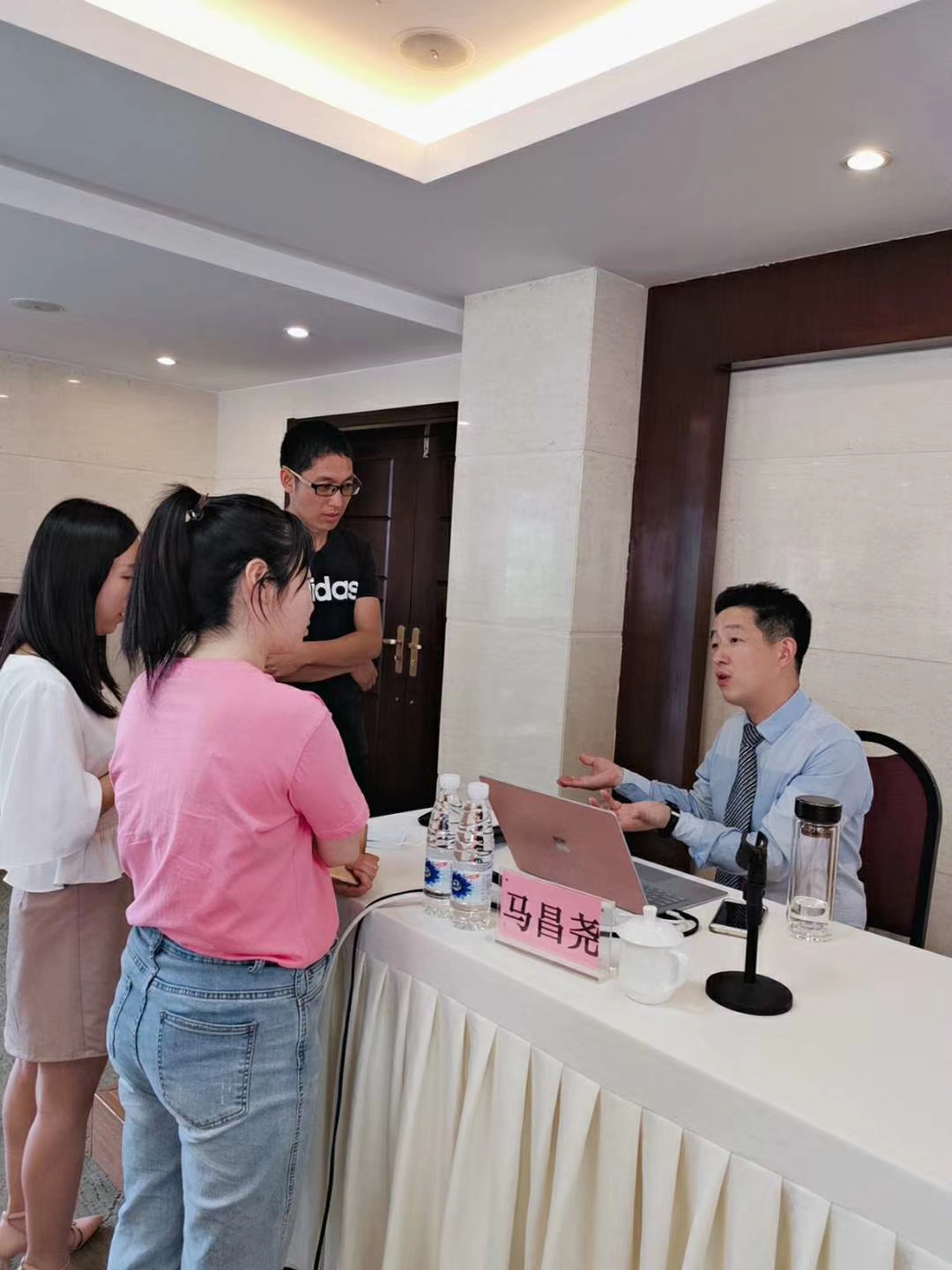 马昌尧老师5月22日为昆明投资集团讲授《全行业、多维度透析“增值税‘缴纳与涉税风险》的课程全满结束！