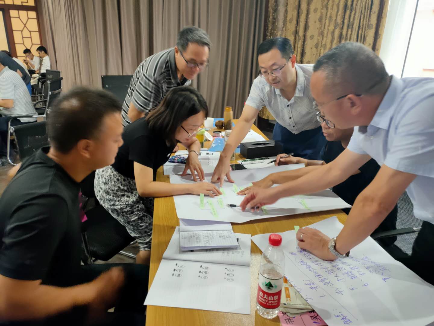 曾秋香老师一2020年8月3号在河南省送变电建设公司讲授《让执行只有结果没有如果》课程