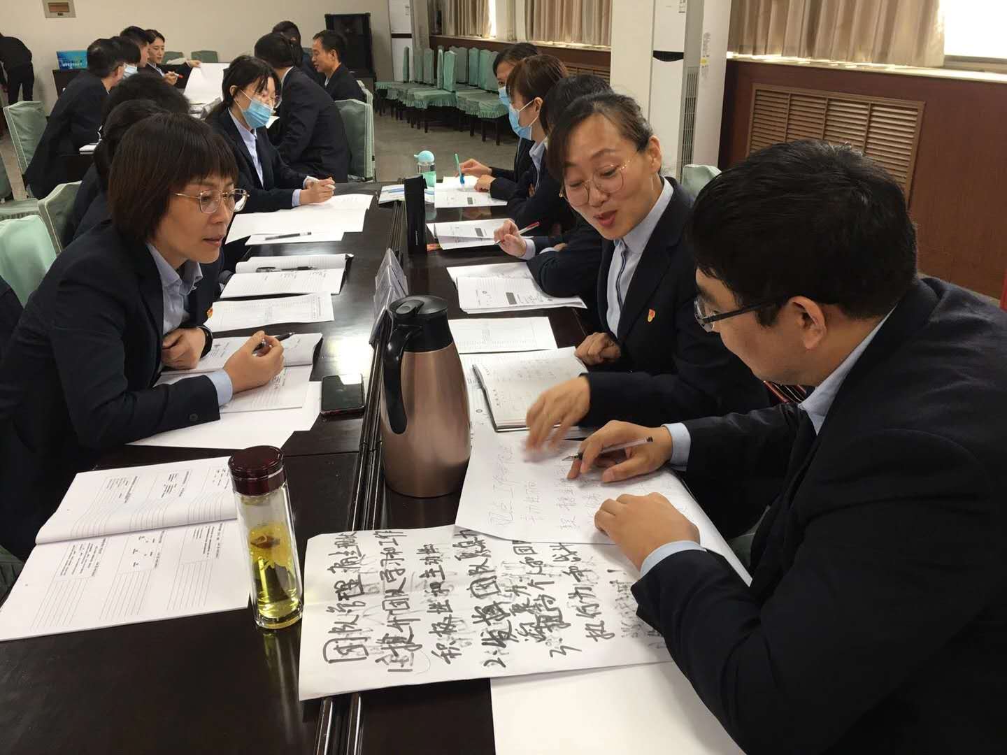 曾秋香老师一2020年12月9号在郑州市某餐饮公司讲授《做最好的自己-职业化的四项修炼》课程圆满结束