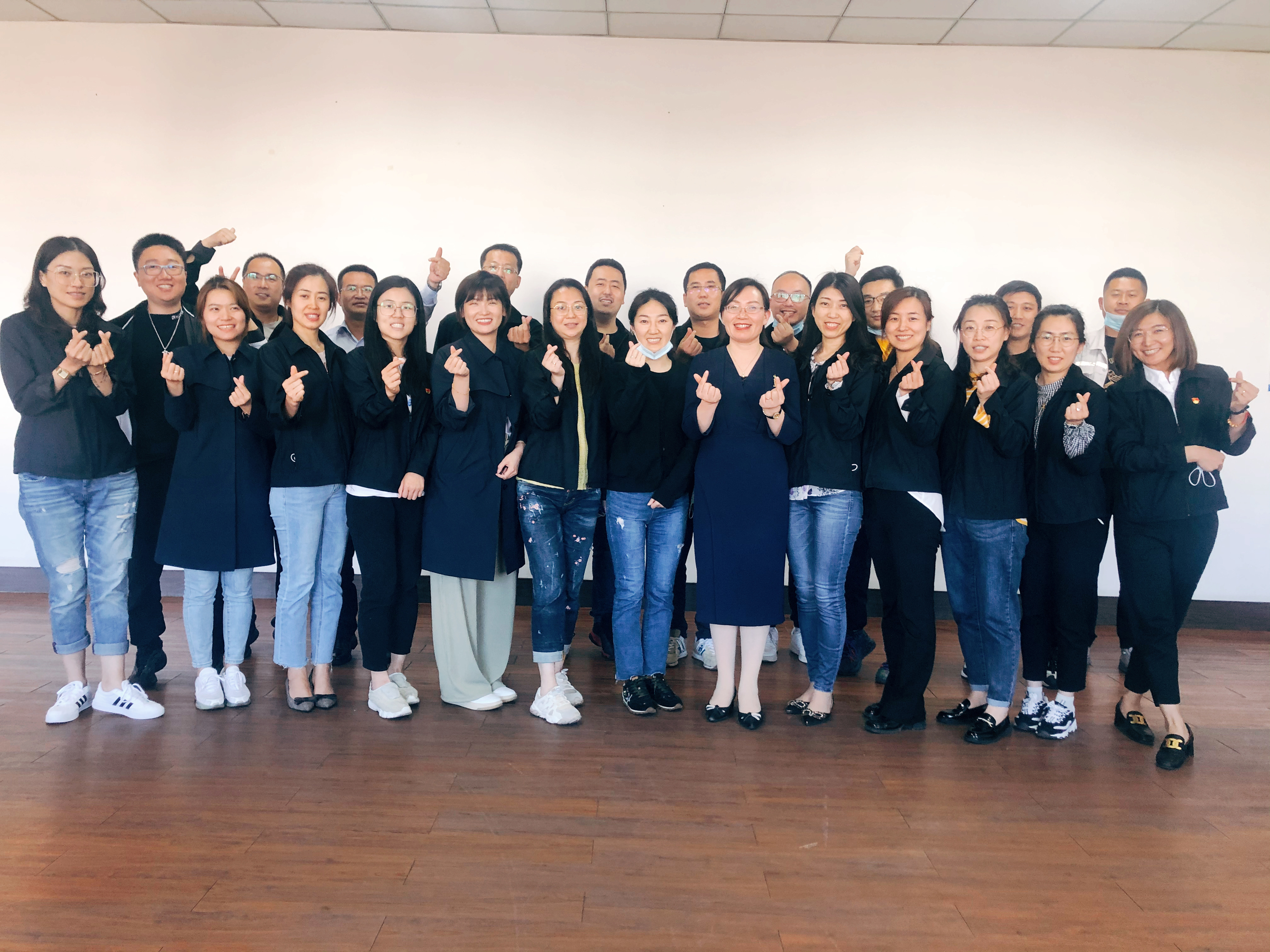 曾秋香老师一2021年5月28~29号在大连物流讲授《智“会”共创：结构化研讨与专题汇报技巧》课程