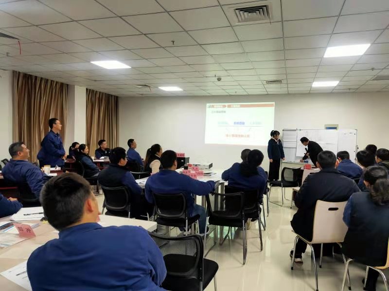 【张城玮老师】12月11-12日在遵义讲授《八项核心管理技能》