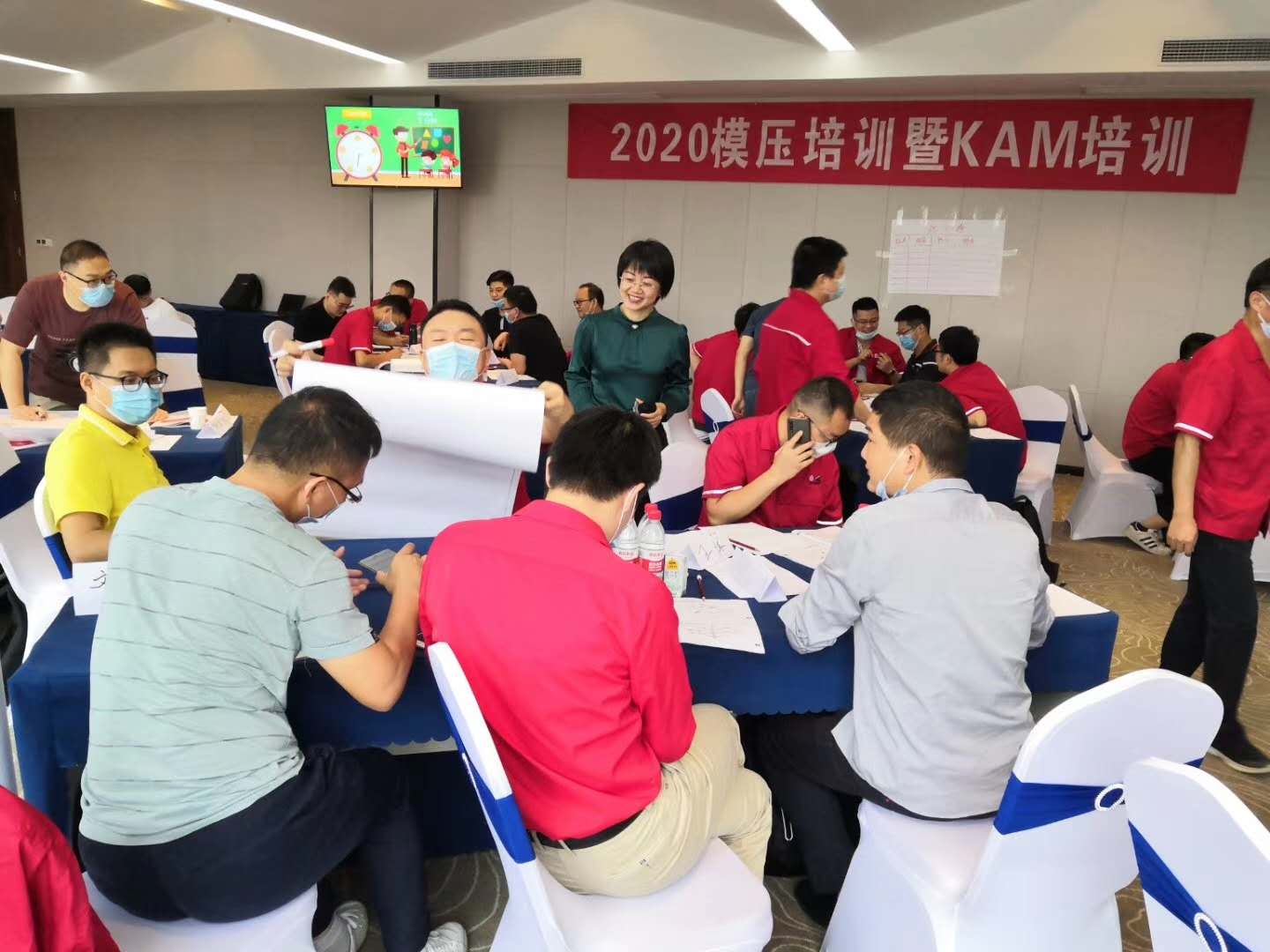 7月26-27日张芯译老师为东风集团下属知名发动机企业讲授《大客户关系管理》课程圆满结束！
