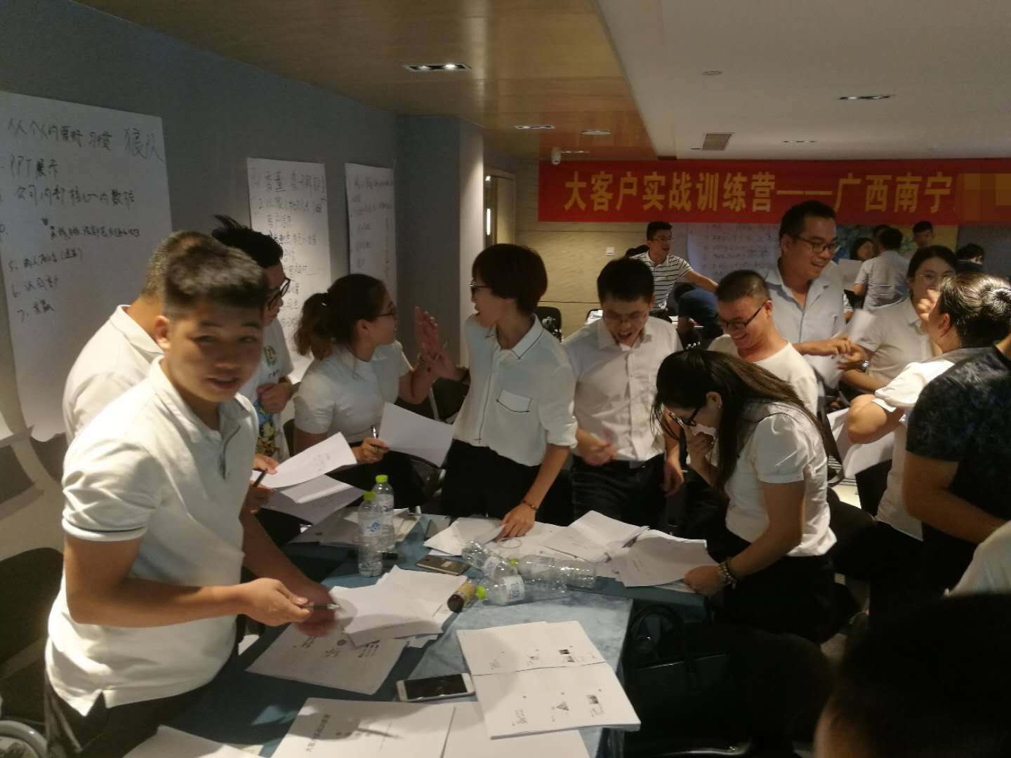 9月14-15日，张芯译老师为瓜农东某知名机械制造企业讲授《顾问式销售》课程圆满结束！