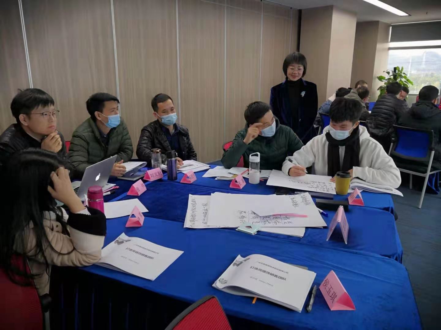 2021年1月11-12日张芯译老师为某知名科技公司讲授《打造高绩效销售团队》圆满结束！