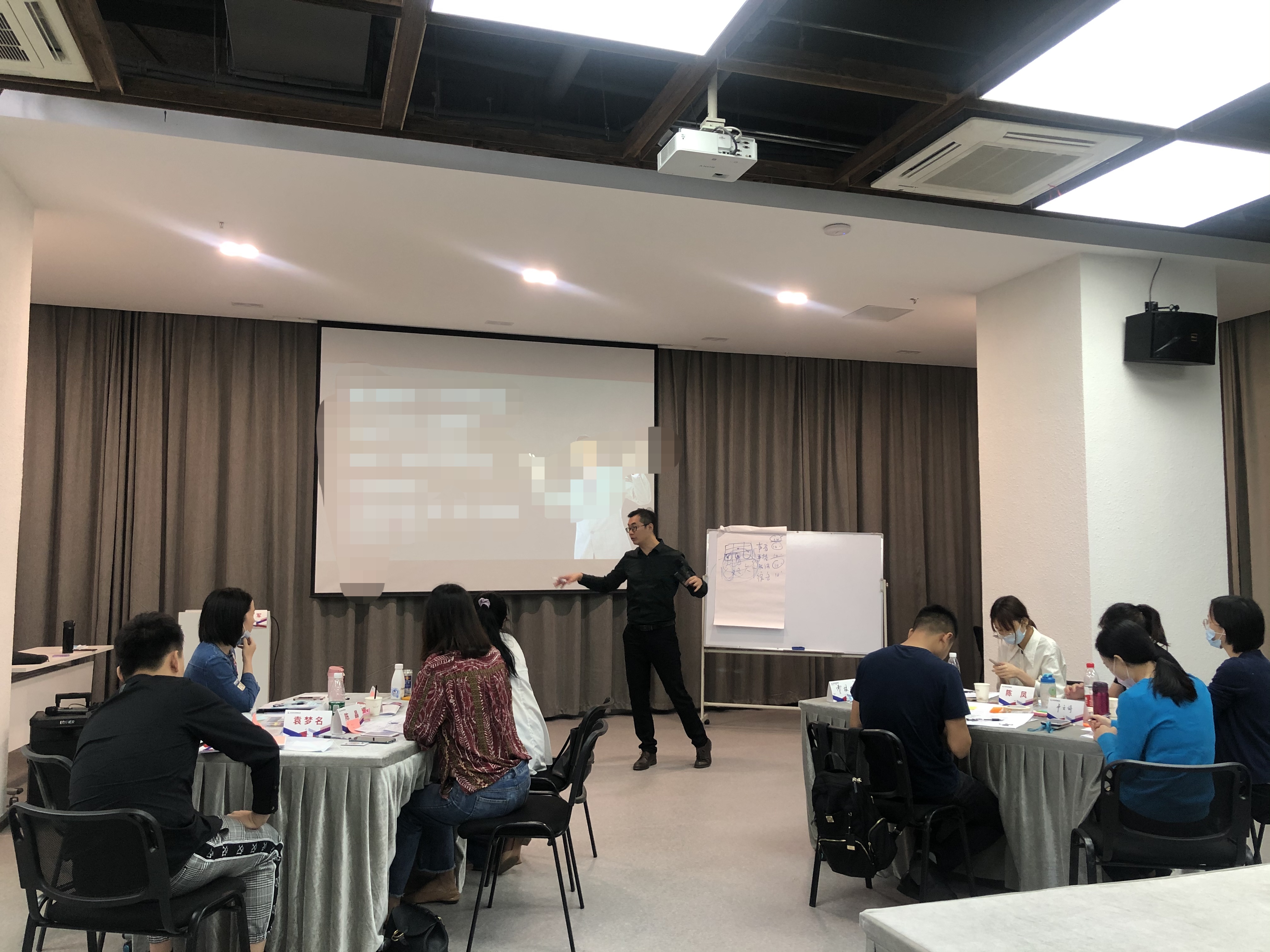 【吴军老师】9月12-13号讲授公开课《商务演讲与高效表达》