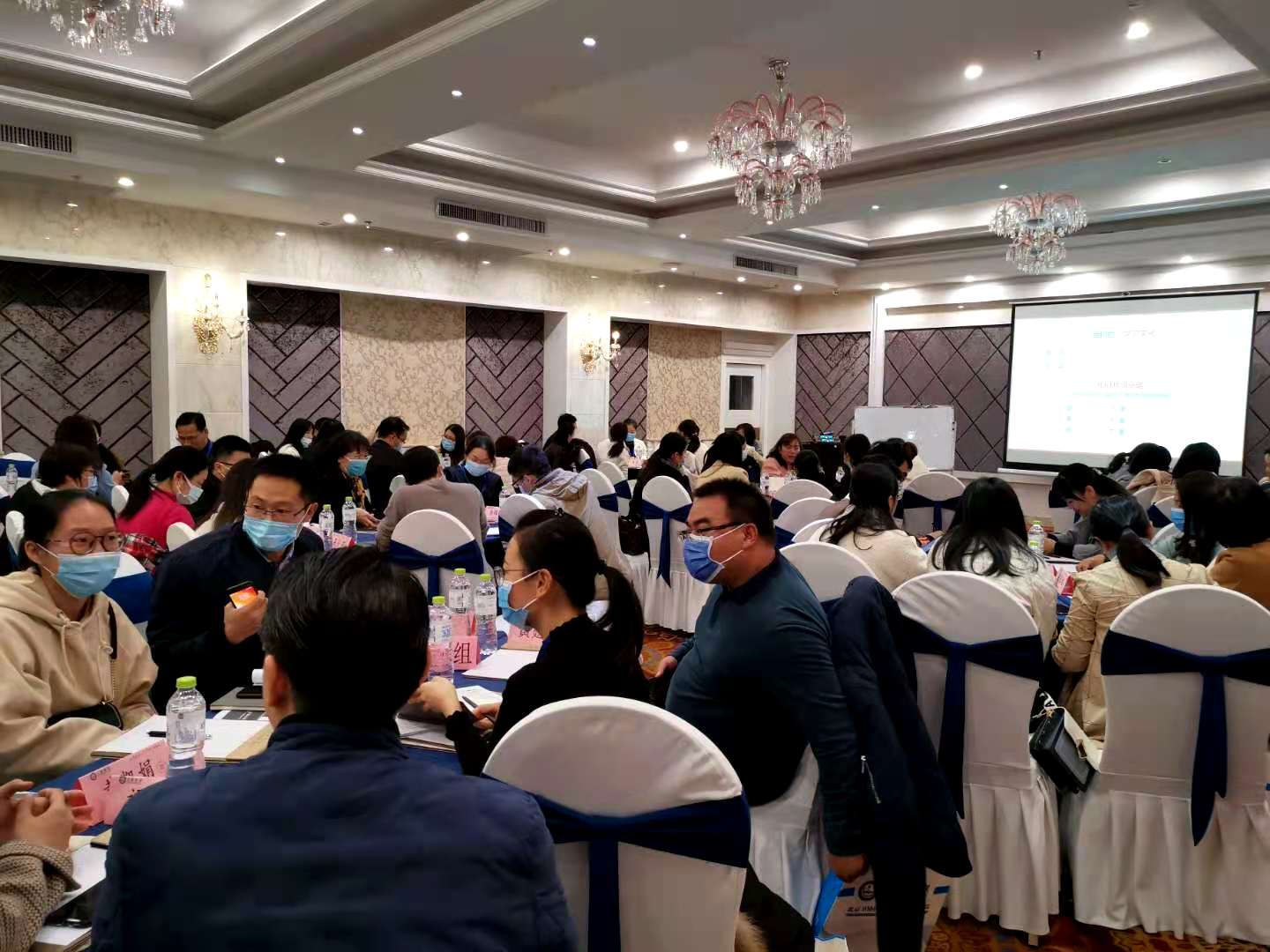 张秋民老师11月27-28号在桂林讲授2.5天《行政管理综合能力提升》公开课圆满结束