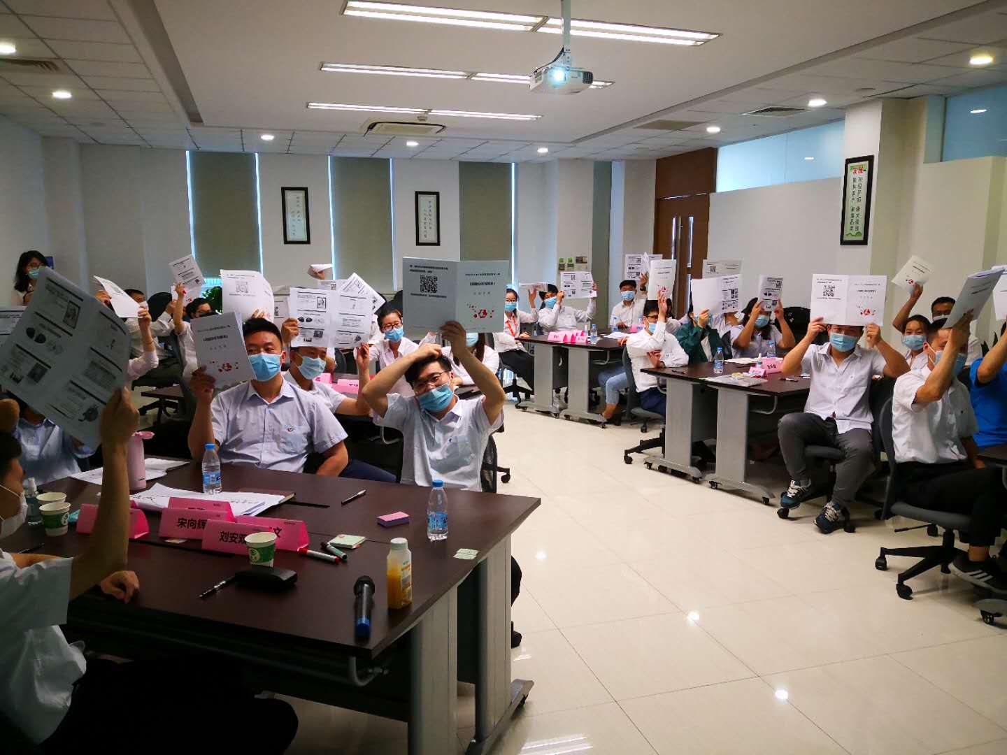 【周建华老师】6月19日受邀为杭州某家居建材公司讲授《问题分析与解决》课程圆满结束