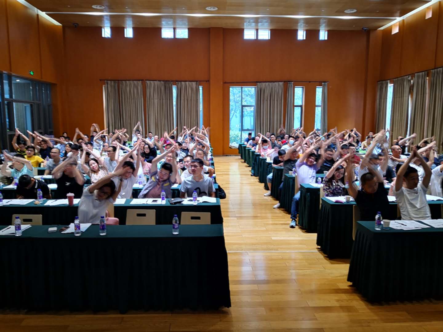 【周建华老师】7月25-26日受邀在宁波讲授公开课《TQM全面质量管理》课程圆满结束