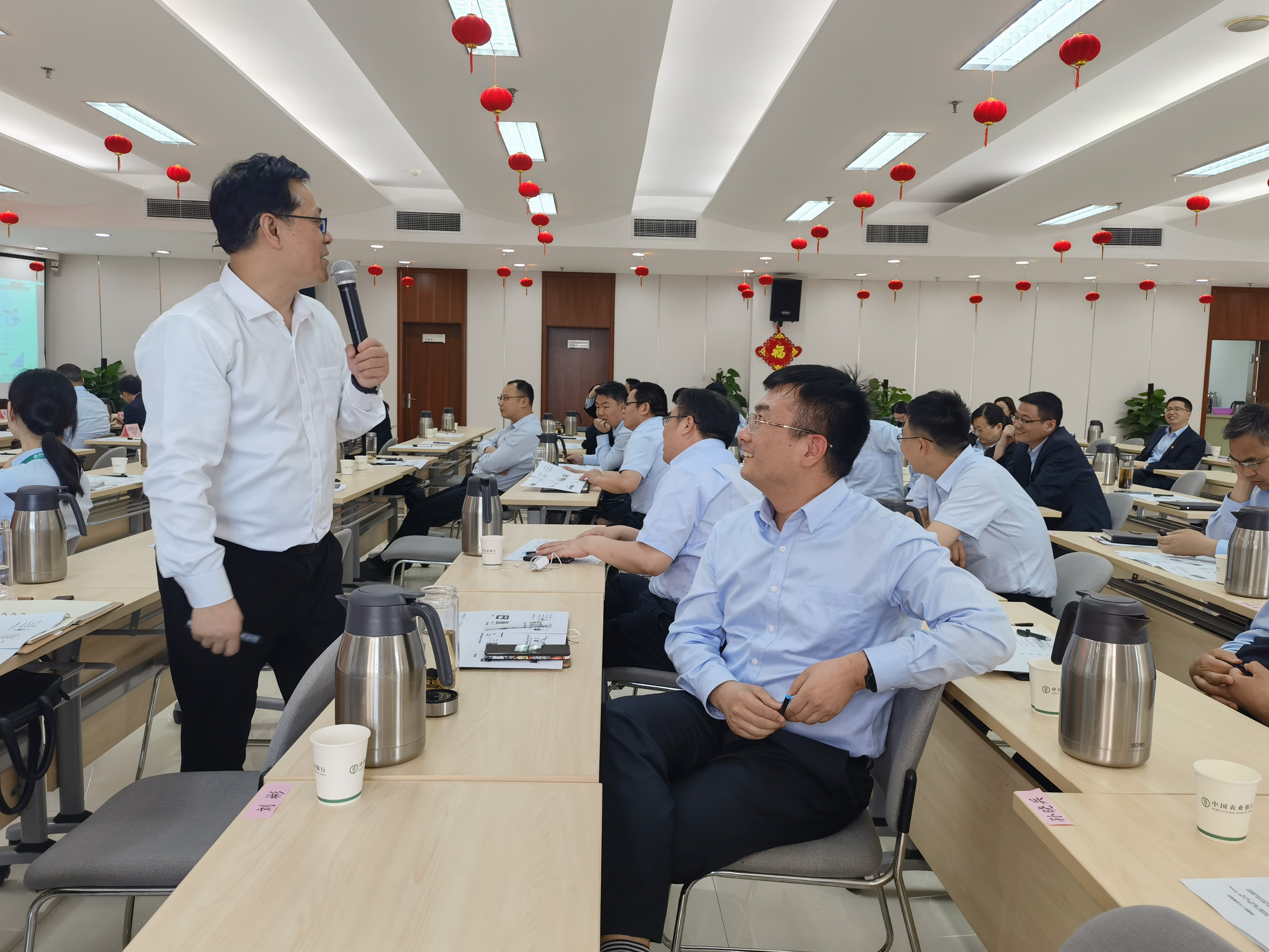 李乾老师农业银行南通分行《管理者高效沟通与执行力提升》培训圆满成功！