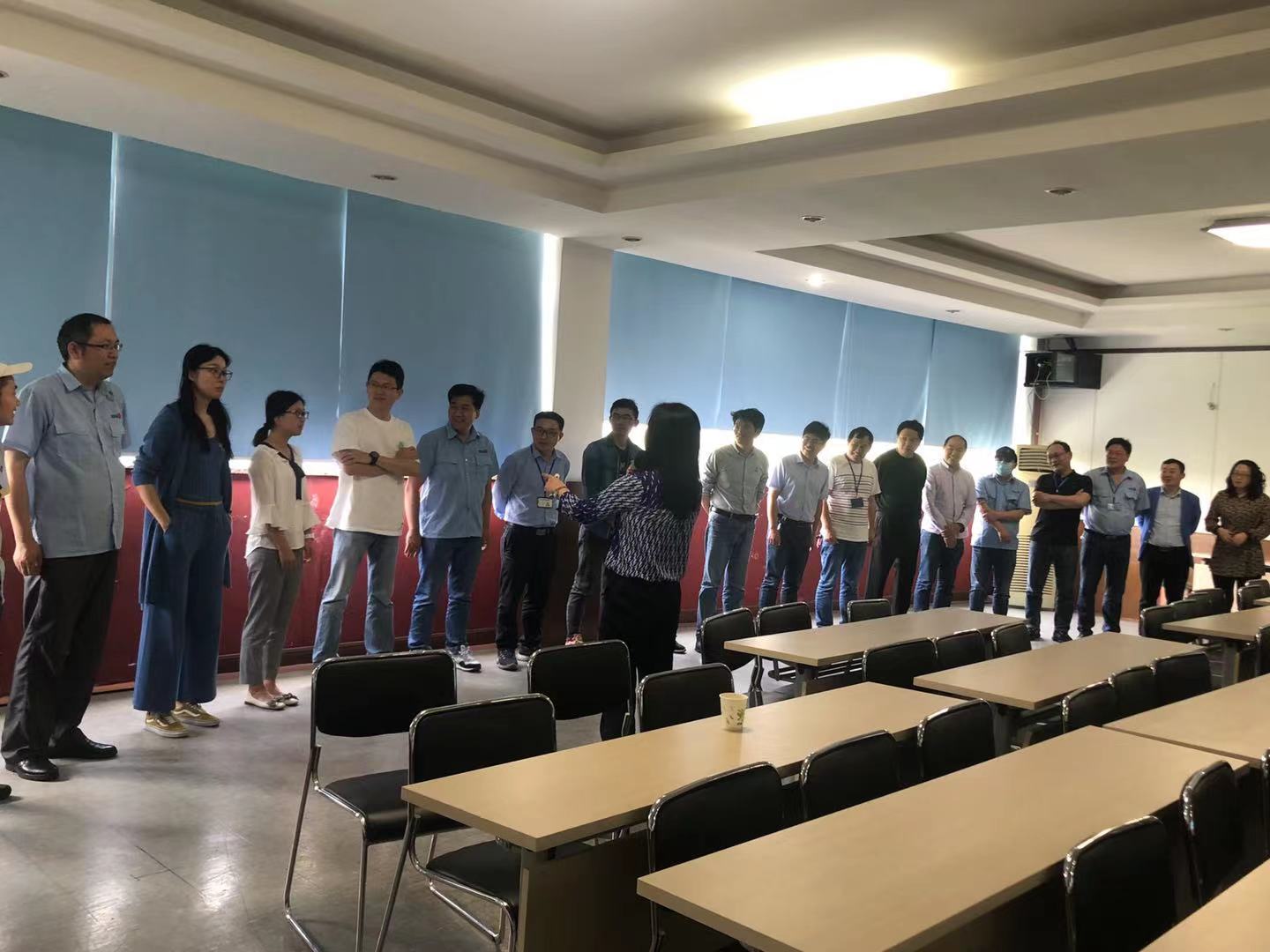 王建华老师5月16-17日给上海某汽车电器公司讲授《BSC+KPI+绩效反馈与辅导》课程圆满结束！