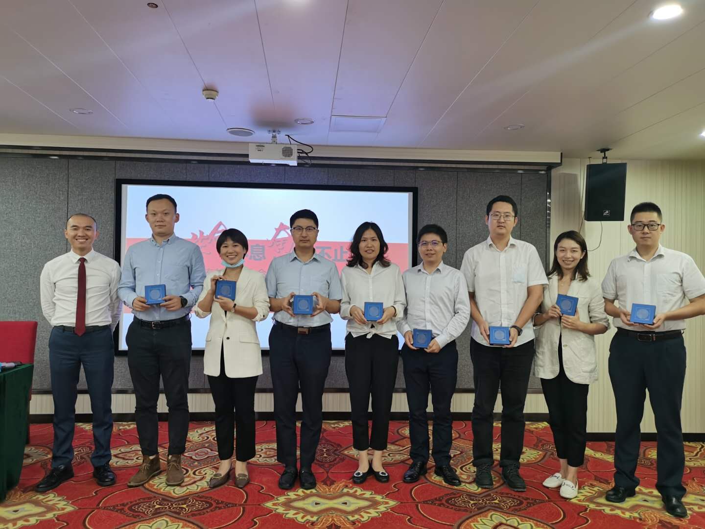 何峰老师2020年10月15日中国联合广州分公司讲授《 新晋基层管理人员技能提升》圆满结束