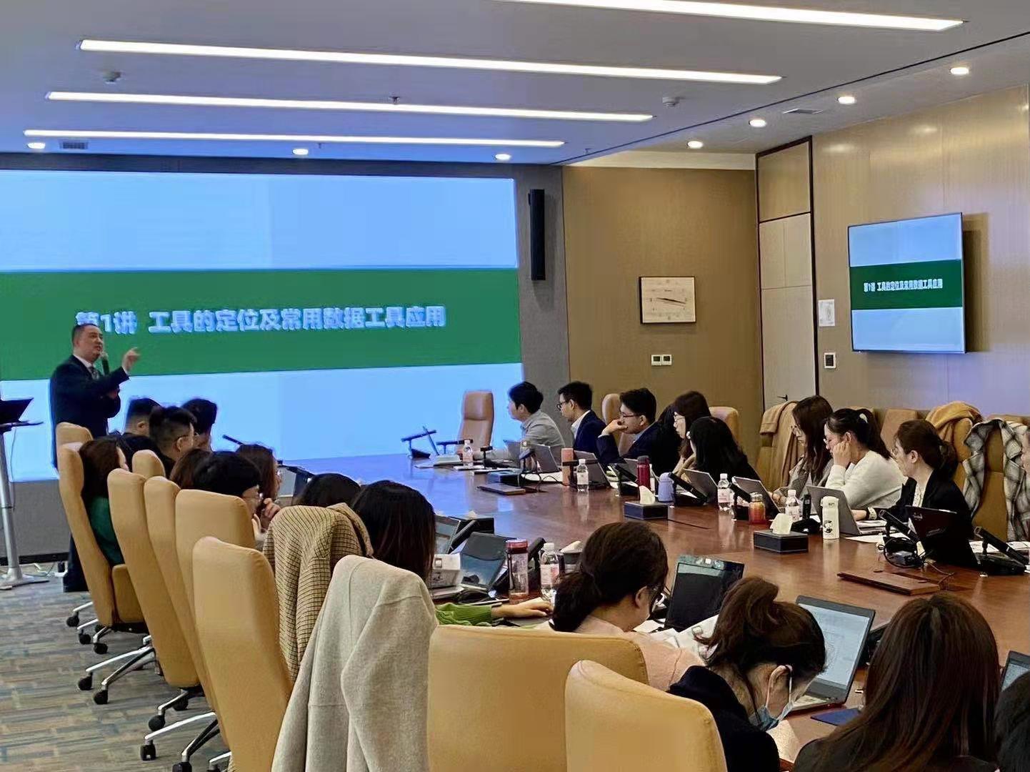 王小伟老师3月9-10日为山东海运讲授《Office高效办公职场应用技能》的课程圆满结束！