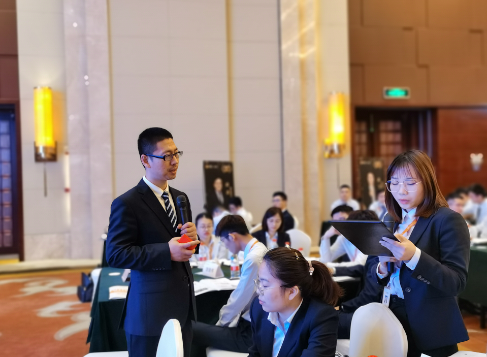 潘玉良老师2021年5月23日给重庆某农村商业银行讲授《信贷风险全流程》课程圆满结束！