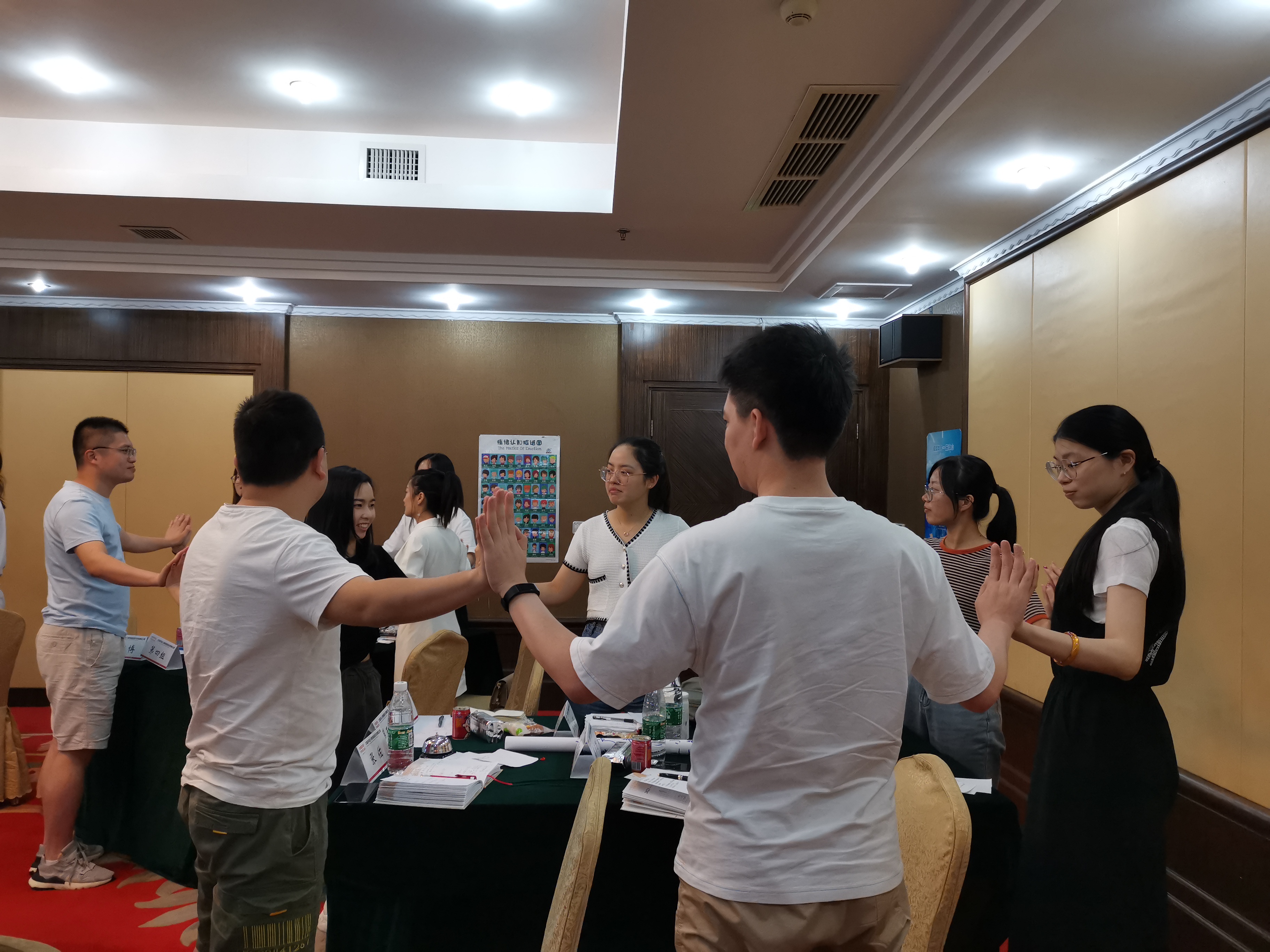 【彭远军老师】8月26日受邀至中国平安人寿温州分公司开展《幸福心理学：职场保鲜剂》完美结束
