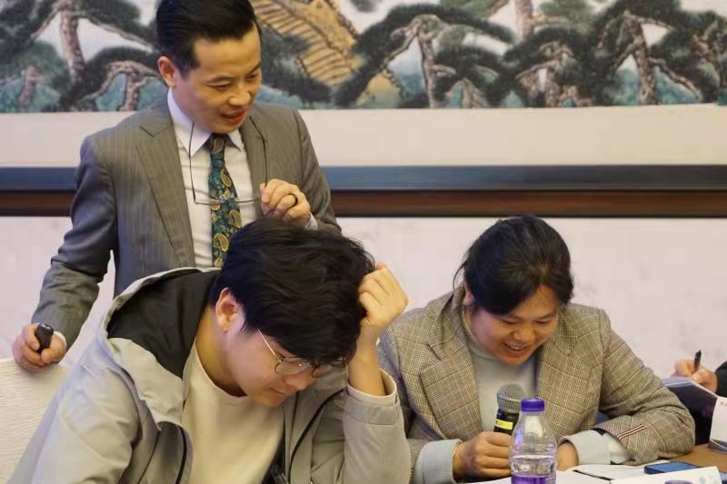 【彭远军老师】4月12日受邀给某核电公司分享《情绪压力管理》，放松愉悦的一天学习很快就结束了！