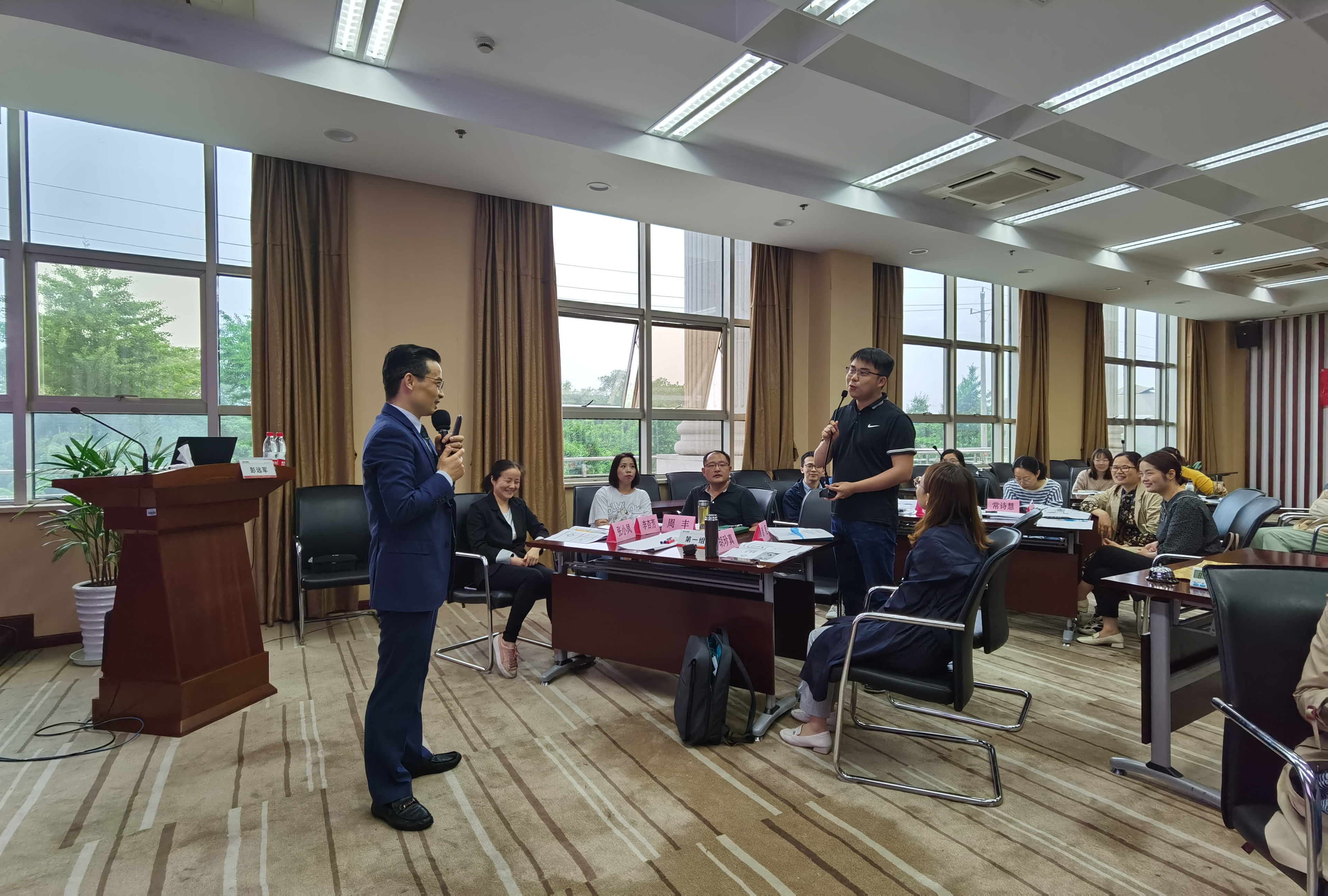 【彭远军老师-扬州开讲啦】 5月14日受邀给某药业集团《管理者的情商领导力修炼》圆满结束！