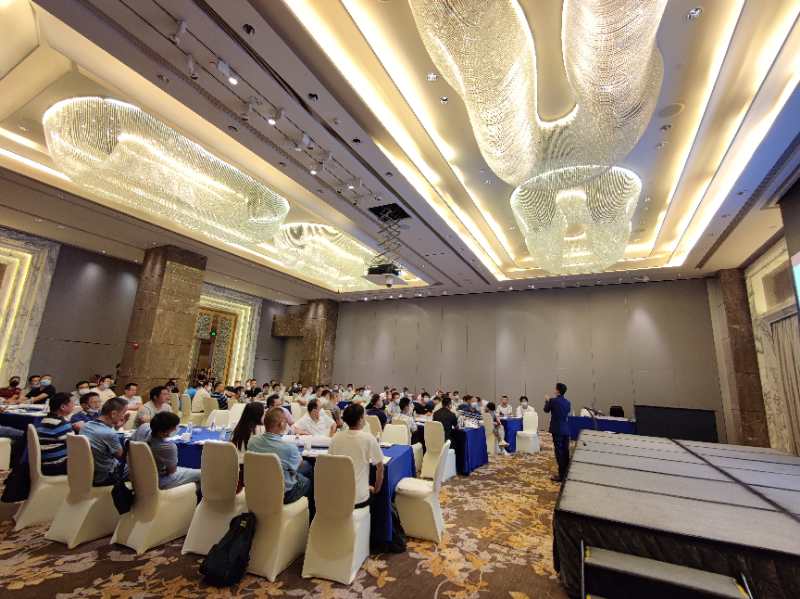 袁航老师--2020年6月4-5日为深圳工务署讲授《安全管理专项培训》课程