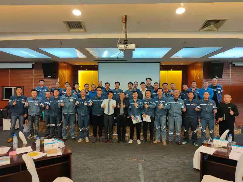 袁航老师--2021年3月24日为黔西中水发电带来《筑牢最后一道安全屏障——企业如何做好应急管理》