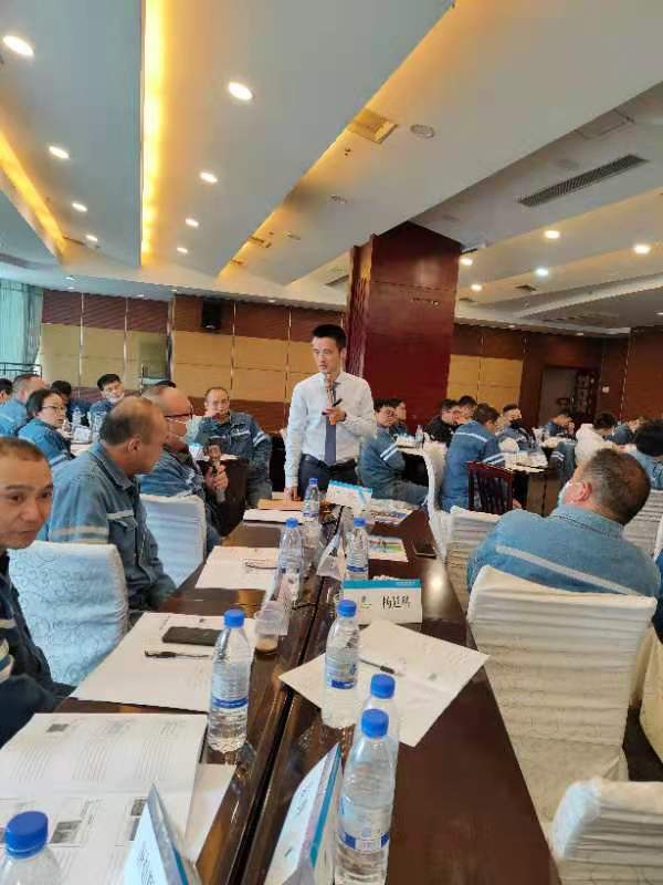袁航老师--2021年3月24日为黔西中水发电带来《筑牢最后一道安全屏障——企业如何做好应急管理》